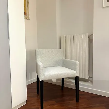 Al Conservatorio Vecchio Салерно